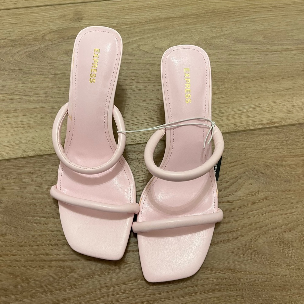 Pink heels